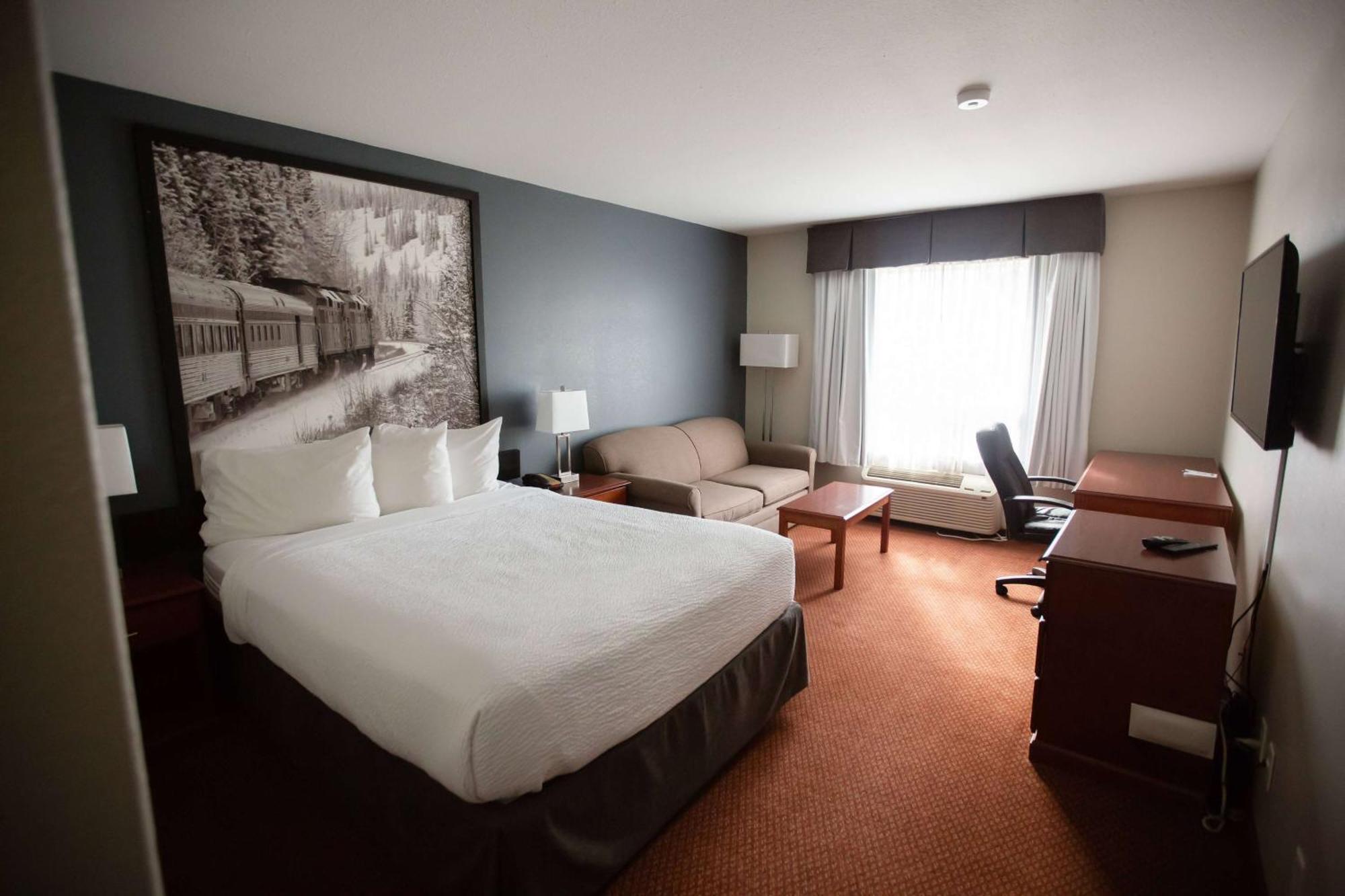 Super 8 By Wyndham Whitecourt Exterior foto